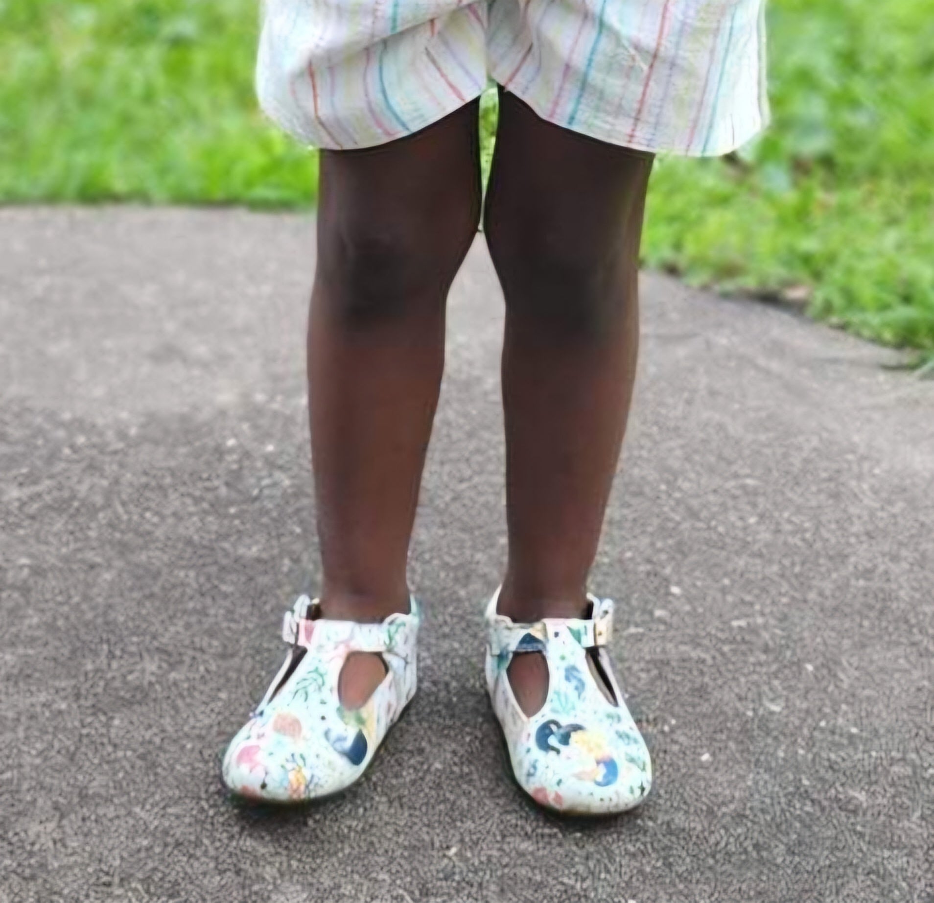 AUBREIGH Children's T-Strap Shoe in Mermaids