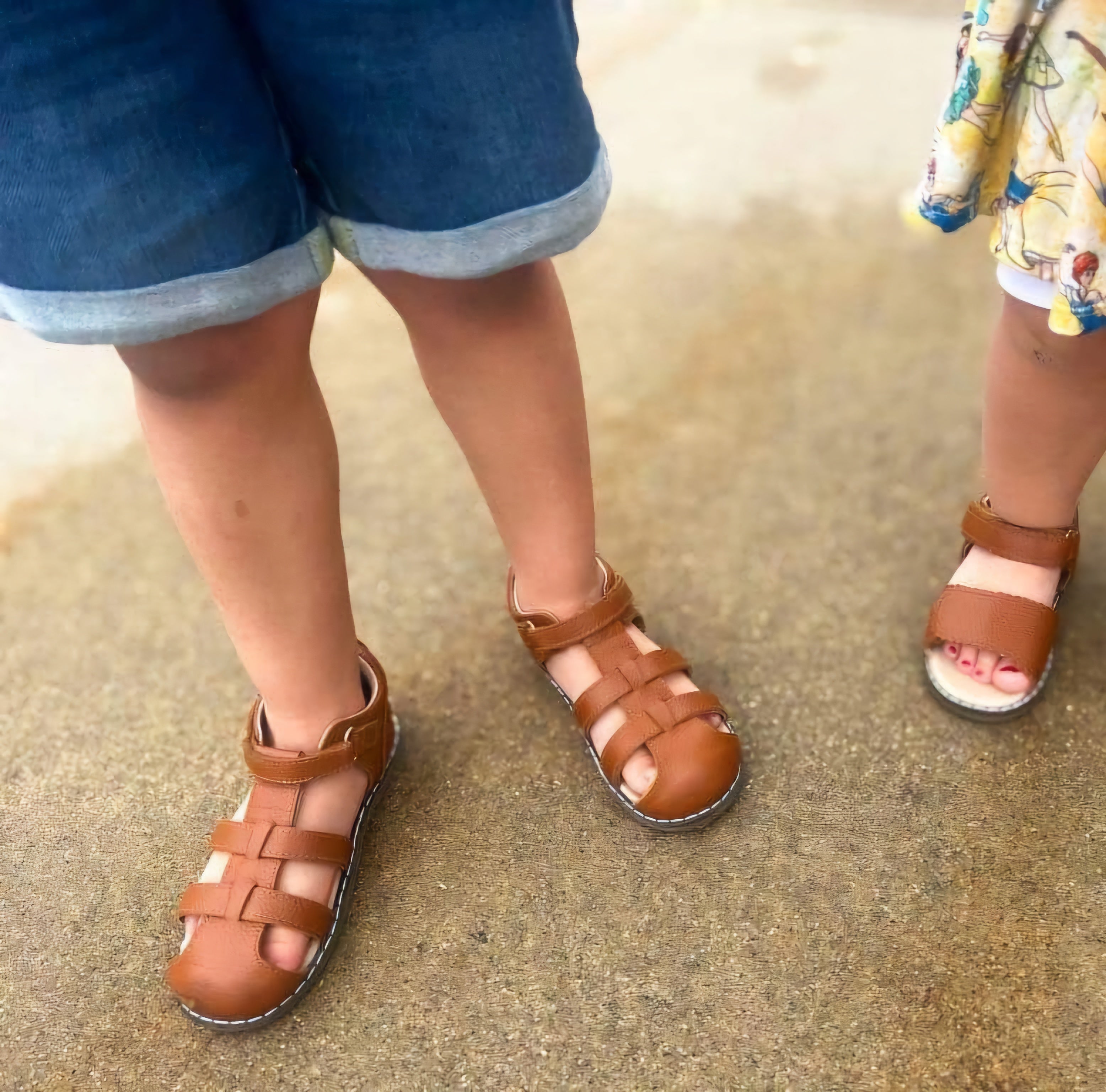 LUKEY Children's Sandal in Chestnut