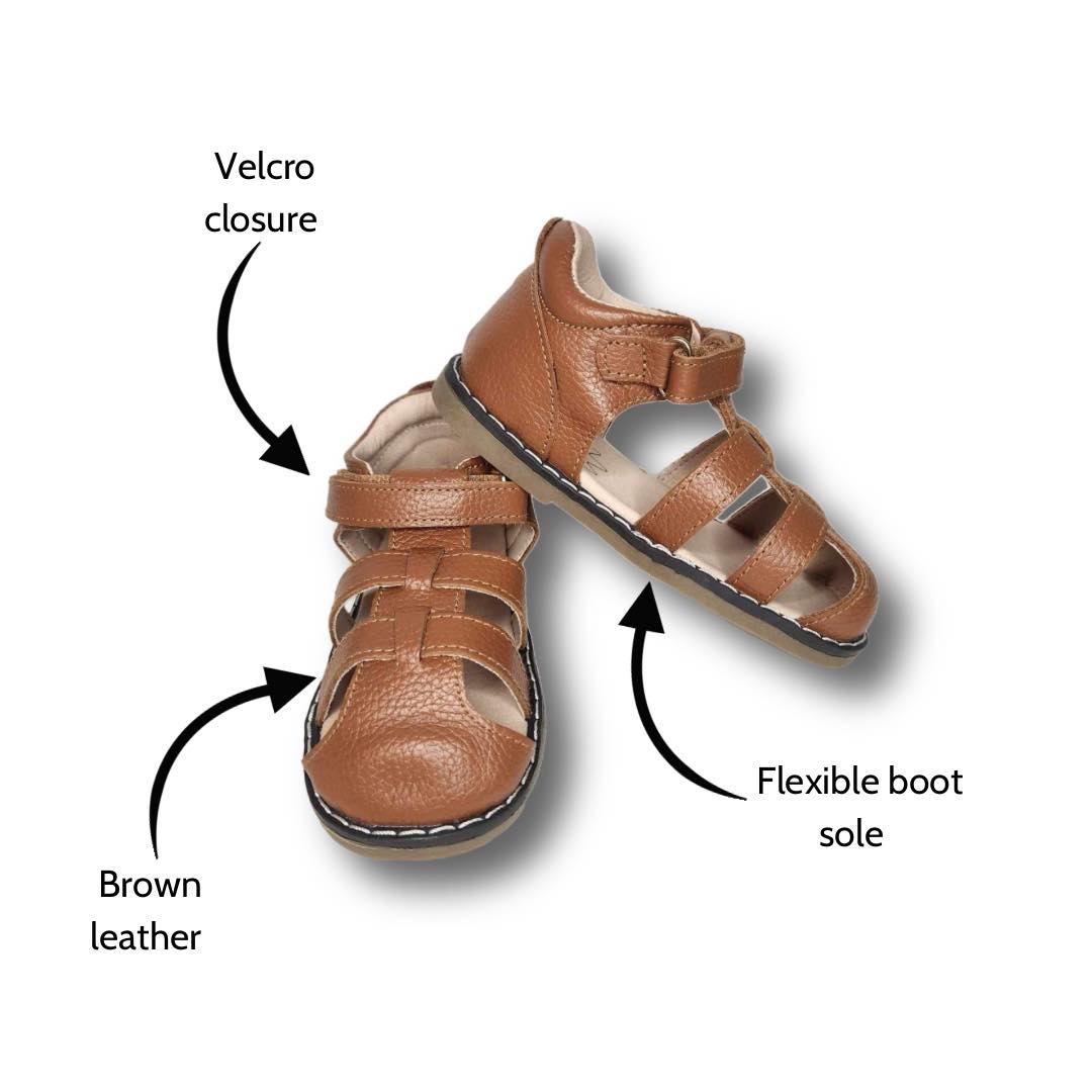 LUKEY Children's Sandal in Chestnut